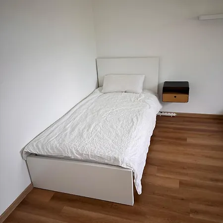 Lejlighed Schoene Mit Parkplatz & See- Und Waldnaehe Wolfsburg